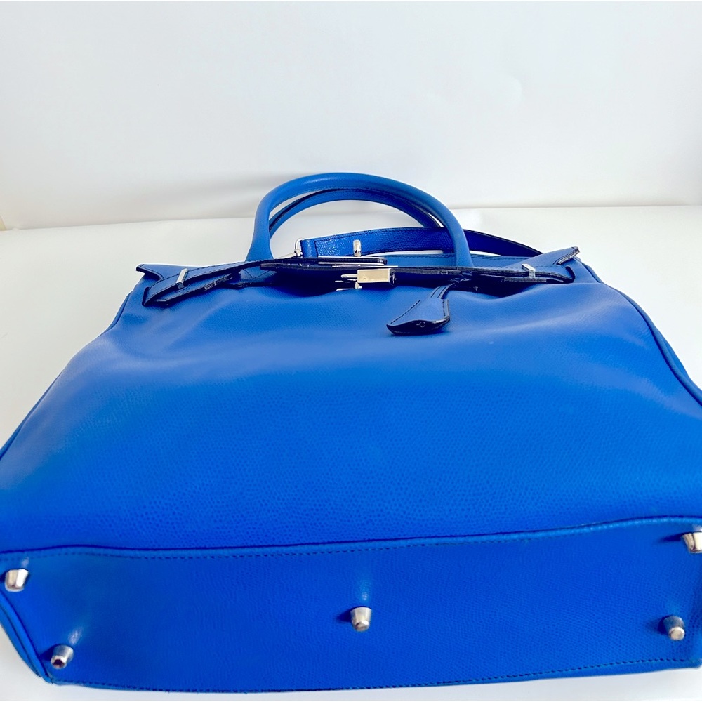 Electric Blue Handbag - Excellent - Picture 5 of 10